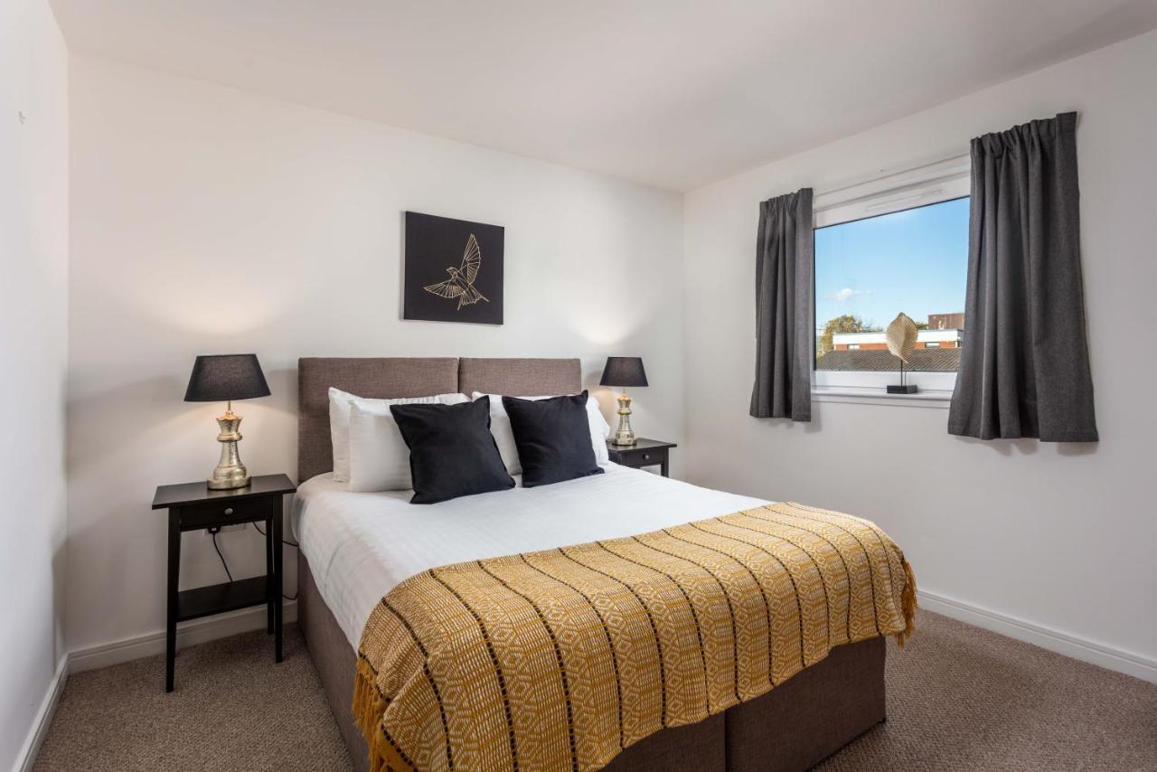 Walker Suite No53 - Donnini Apartments Килмарнок Экстерьер фото